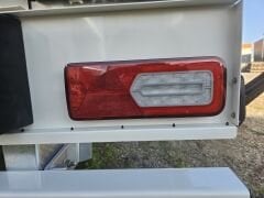 Schmıtz ledli Stop lambası  sağ Y.M.  1364737, 161451, 1302342